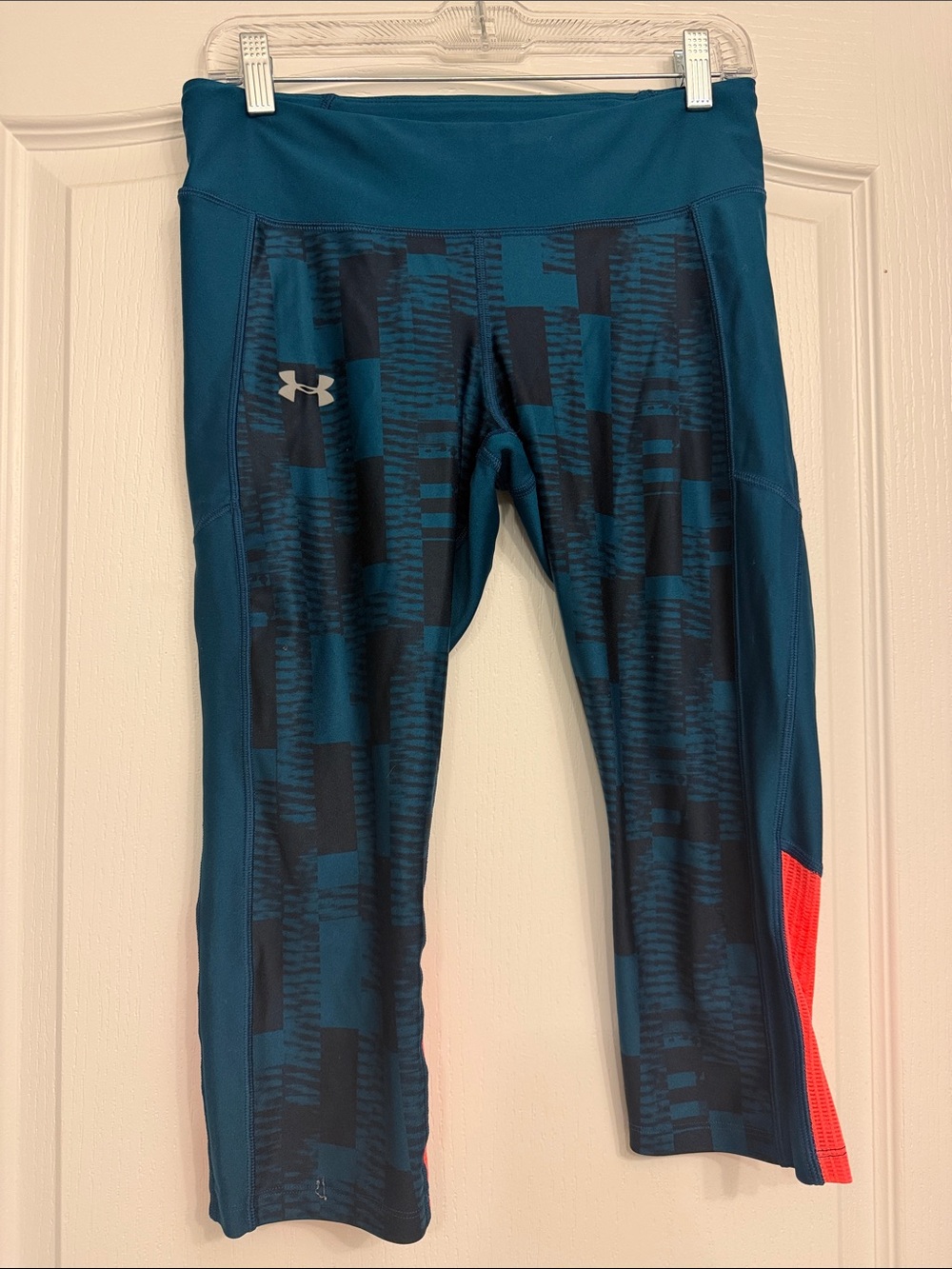 Under Armour Teal Capri Leggings with Coral Accent